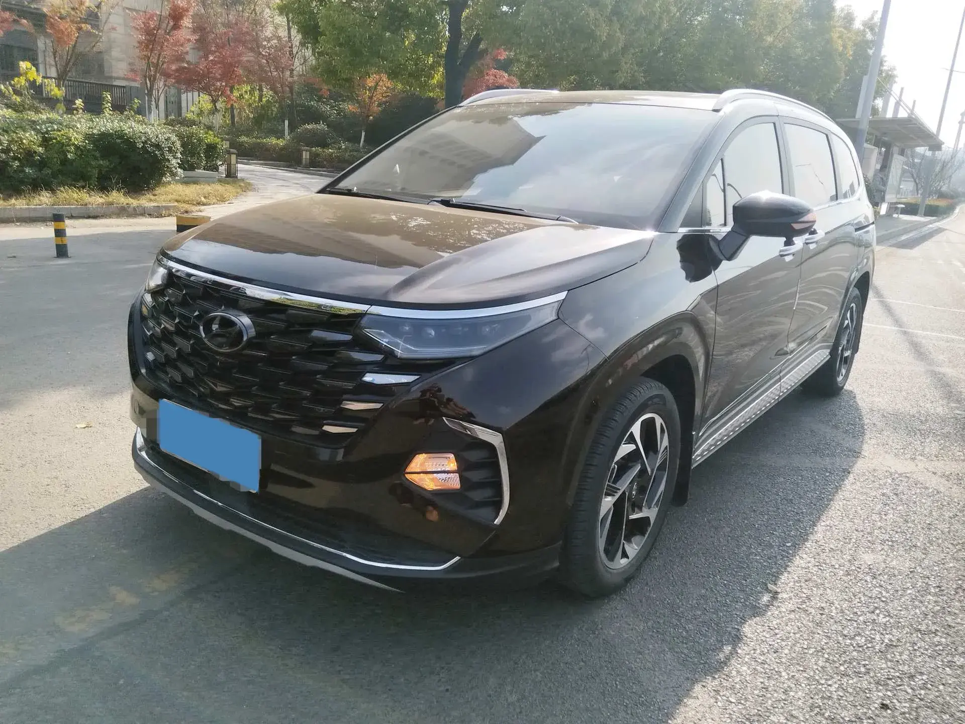 2021 HYUNDAI CUSTO view 1