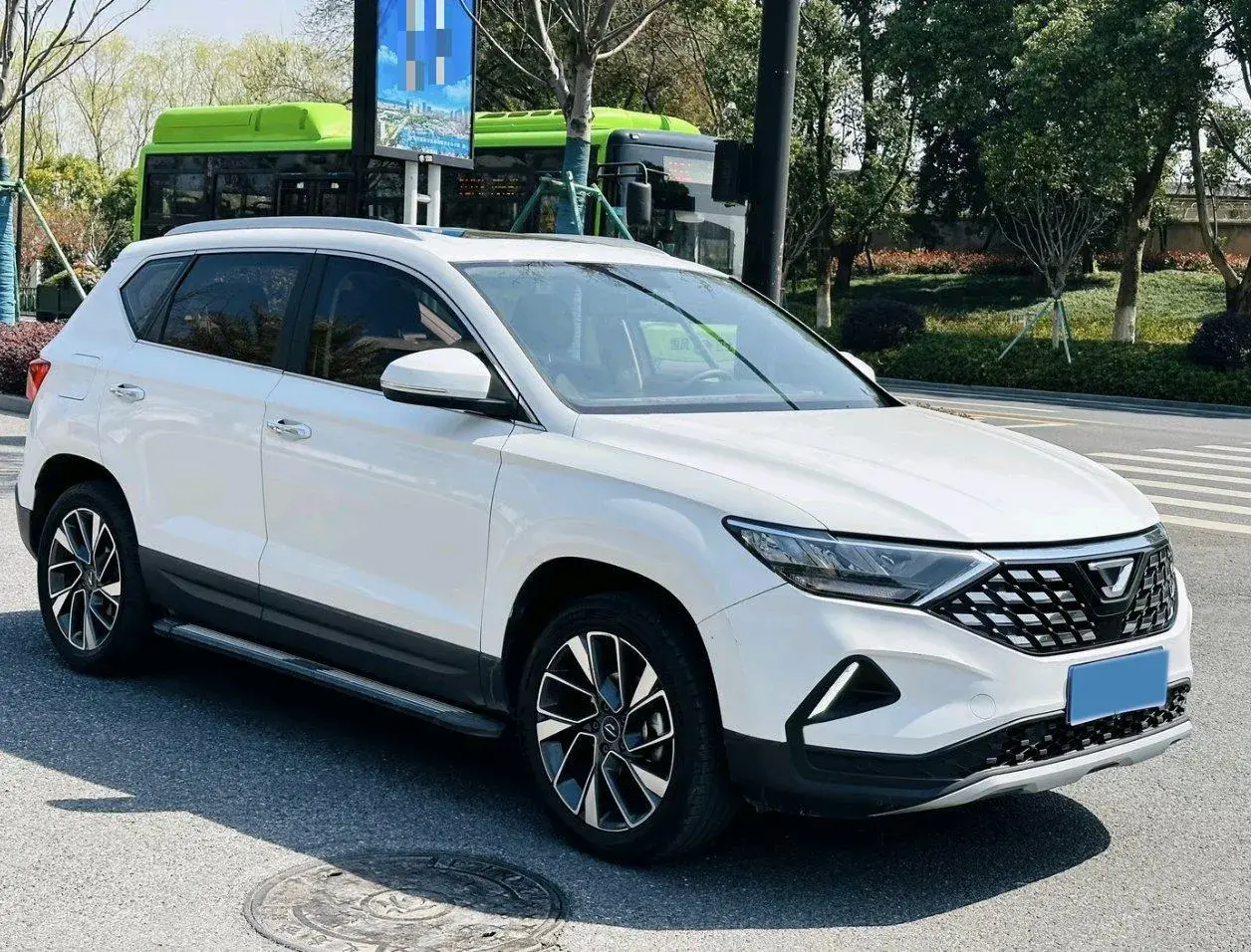 2022 JETTA VS5 thumbnail 2