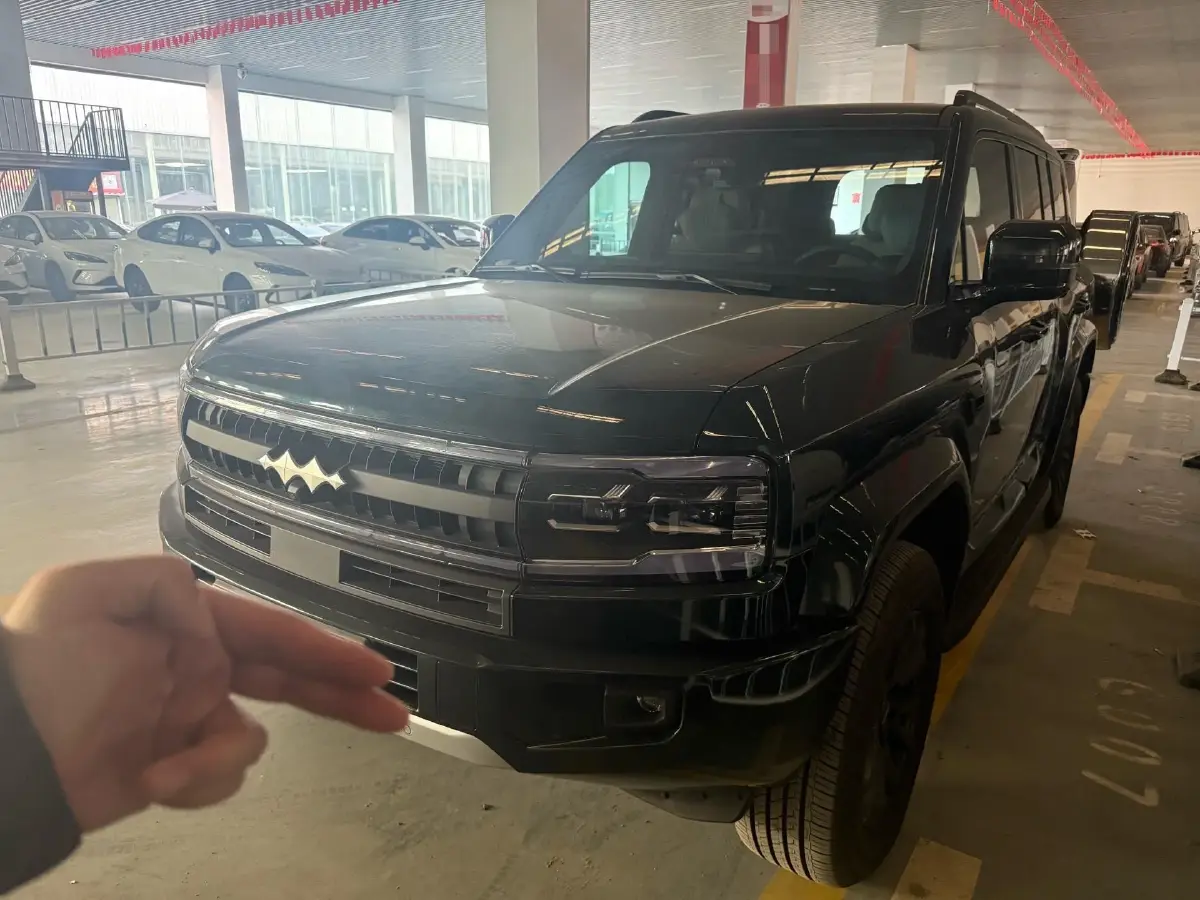 2025 FangChengBao Bao 5 1.5T 194HP L4 E-CVT PHEV 31.8KWH