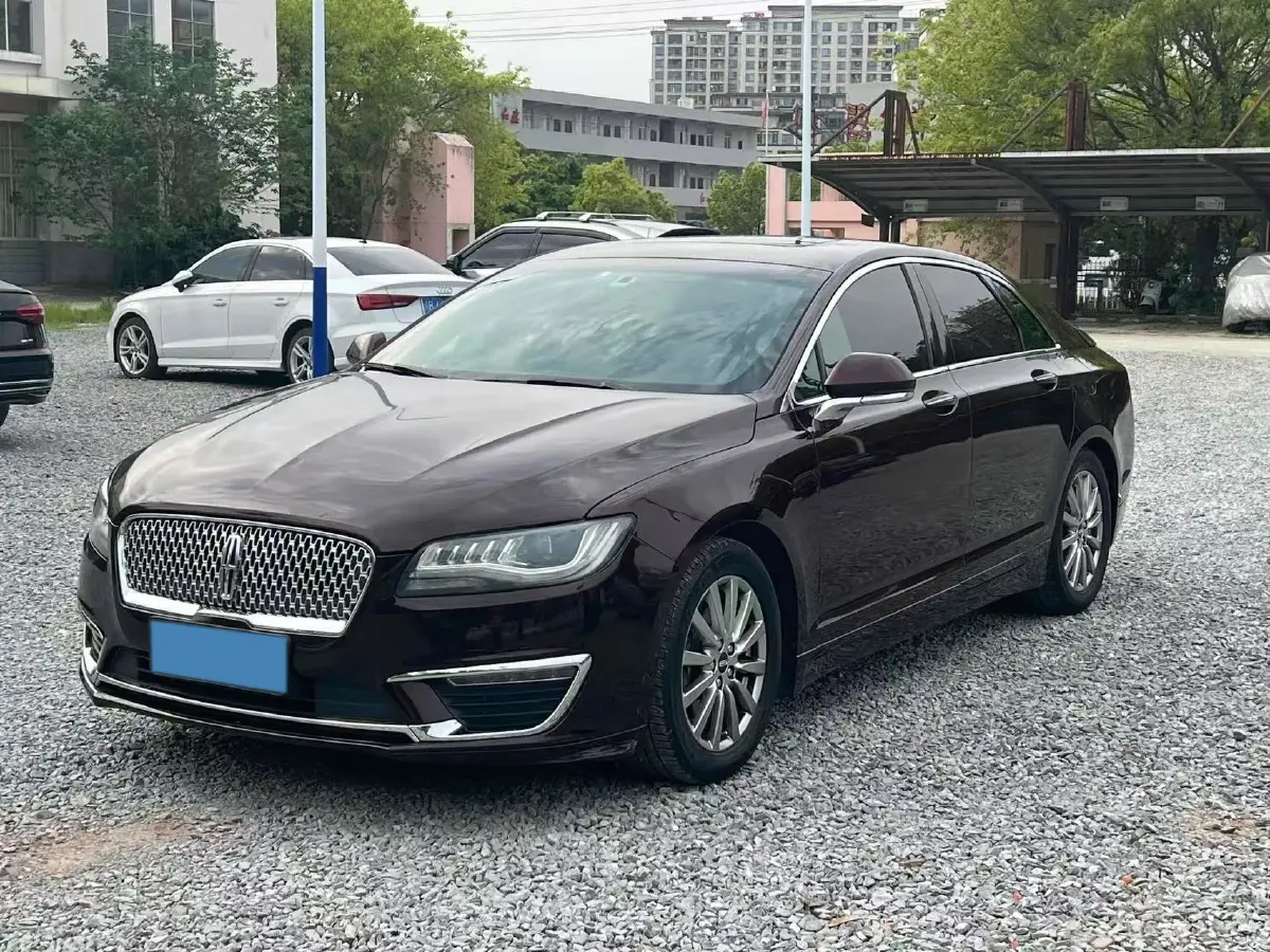 2018 Lincoln MKZ 2.0T 203HP L4 6AT