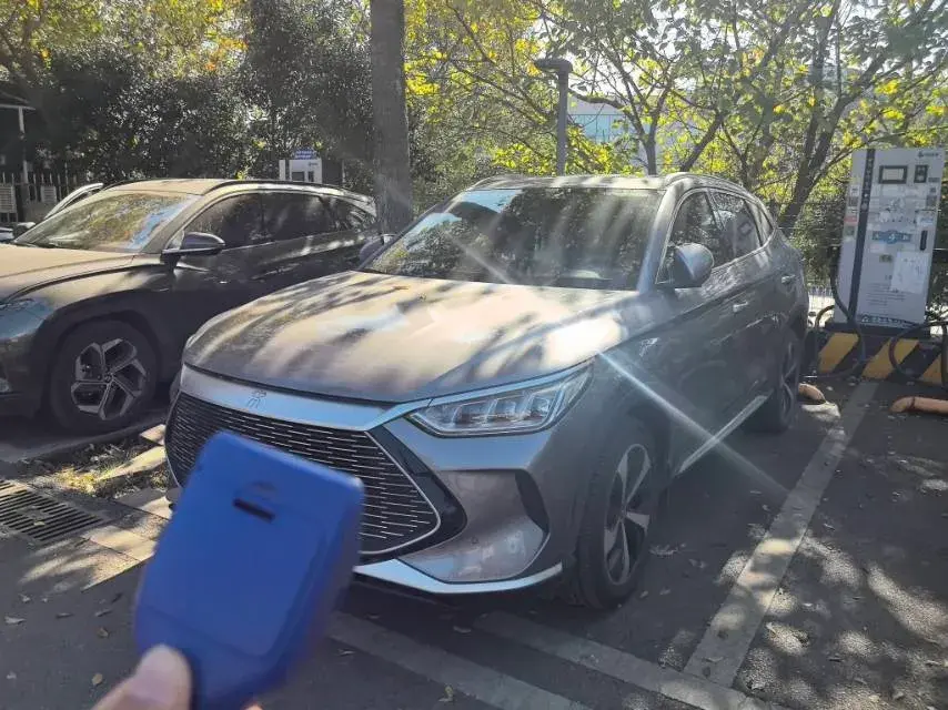 2021 BYD SONG view 1