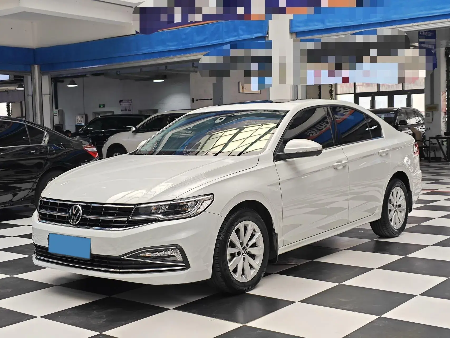 2021 VOLKSWAGEN BORA view 1