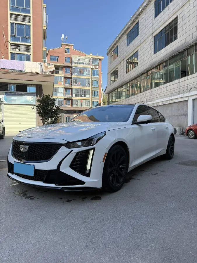 2020 Cadillac CT5 2.0T 237HP L4 10AT