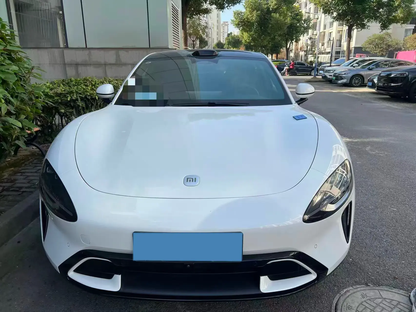 2024 MI SU7 thumbnail 2