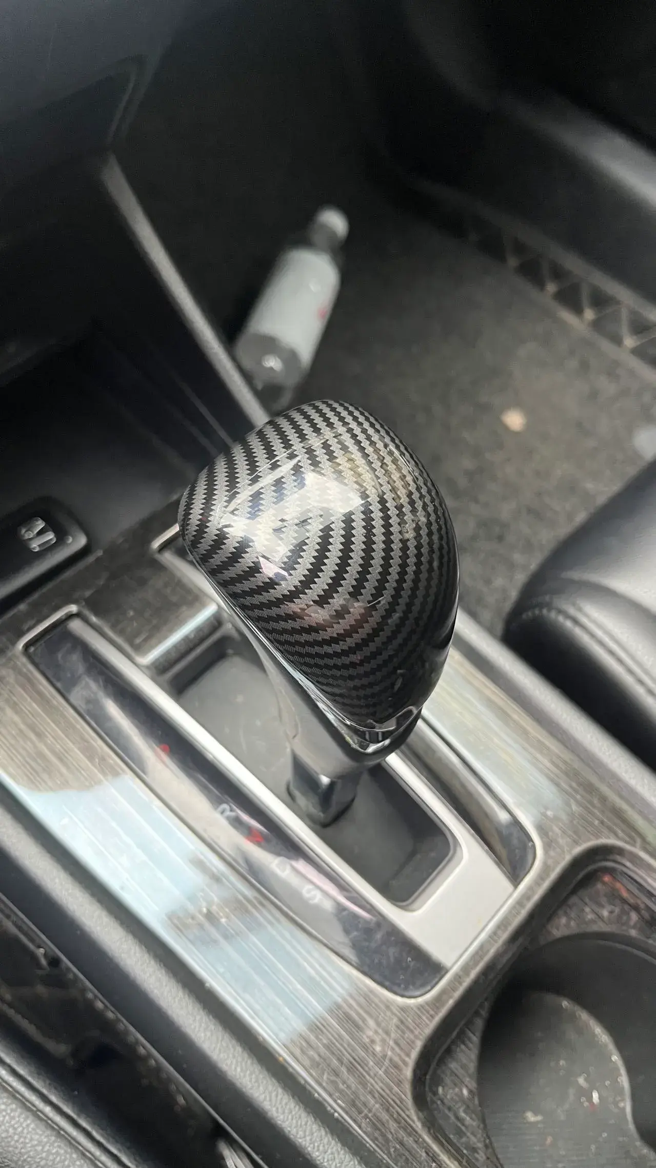 2018 HYUNDAI ELANTRA thumbnail 2