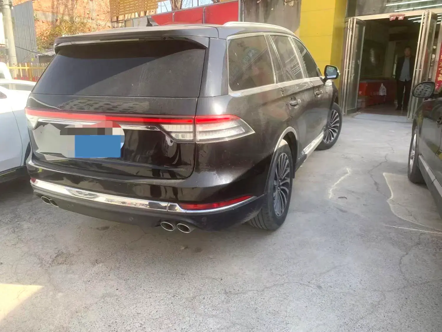 2021 LINCOLN AVIATOR thumbnail 4