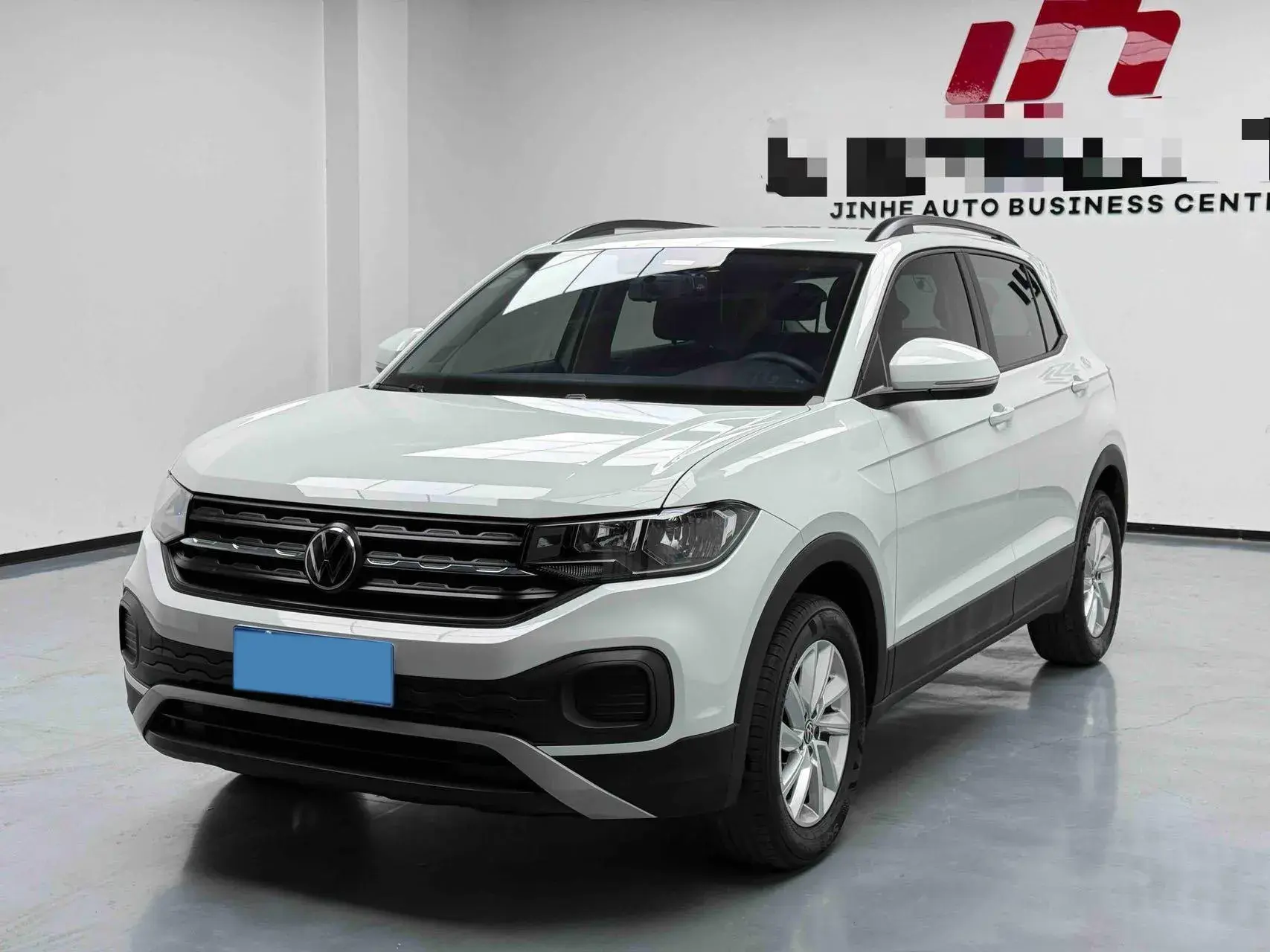 2021 VOLKSWAGEN TACQUA view 1