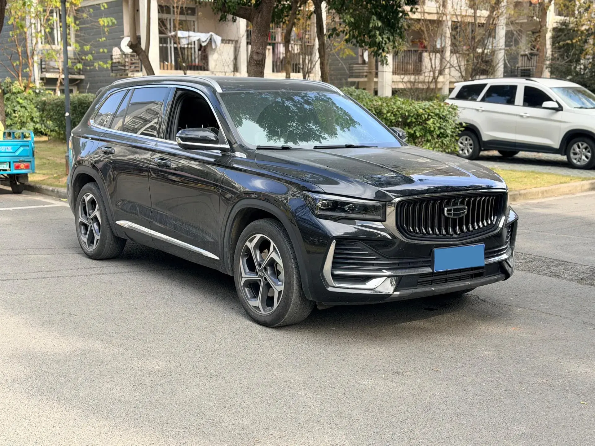 2021 GEELY MONJARO thumbnail 3
