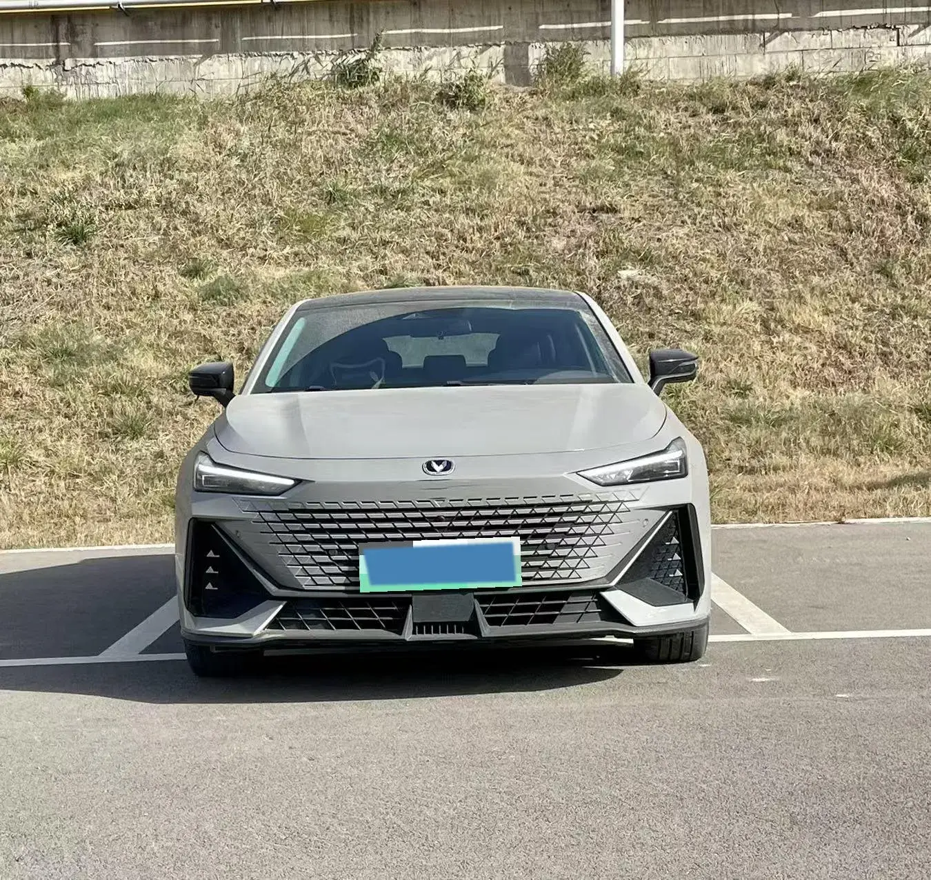 2023 CHANGAN UNI-V thumbnail 3