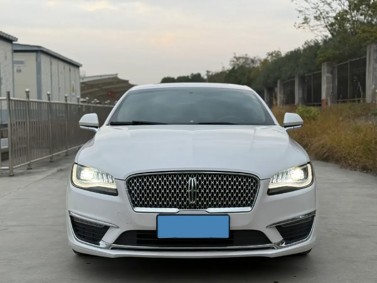 2018 Lincoln MKZ 2.0T 203HP L4 6AT,autocango,china used car exporter,china ev exporter,chinese used car exporter,chinese used ev exporter