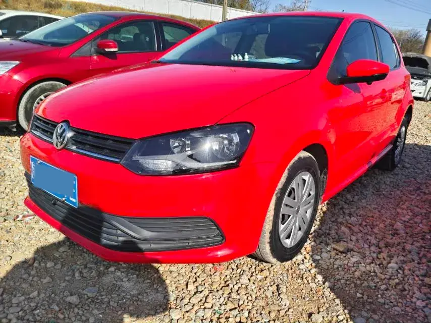 2016 Volkswagen Polo 1.4L 90HP L4 5MT