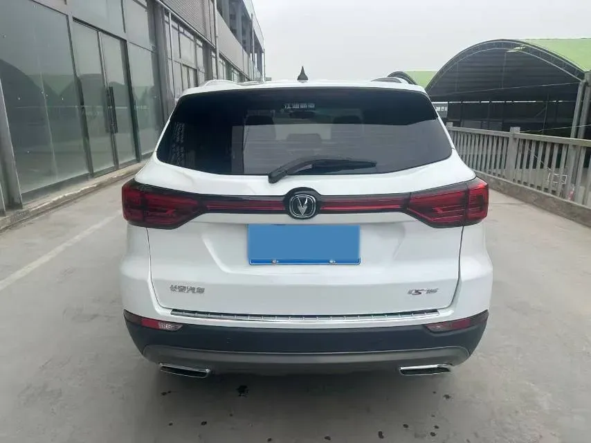 2022 ChangAn CS75 1.5T 180HP L4 7DCT,autocango,china used car exporter,china ev exporter,chinese used car exporter,chinese used ev exporter