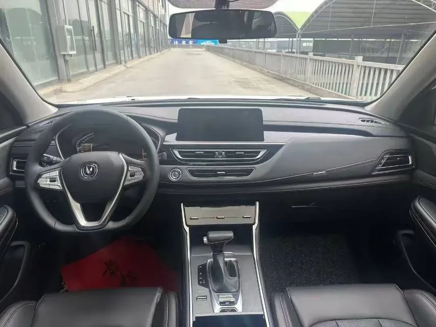 2022 ChangAn CS75 1.5T 180HP L4 7DCT,autocango,china used car exporter,china ev exporter,chinese used car exporter,chinese used ev exporter