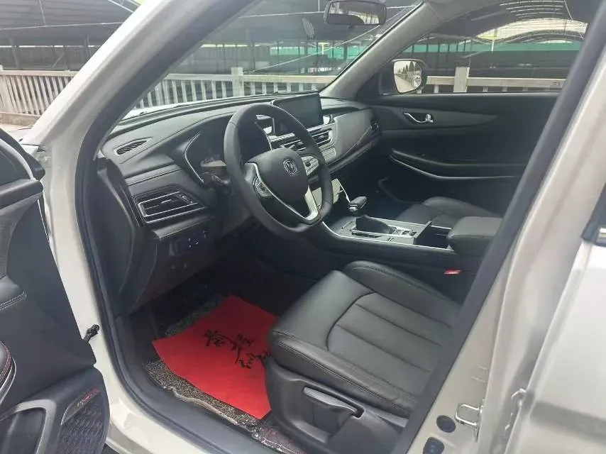 2022 ChangAn CS75 1.5T 180HP L4 7DCT,autocango,china used car exporter,china ev exporter,chinese used car exporter,chinese used ev exporter