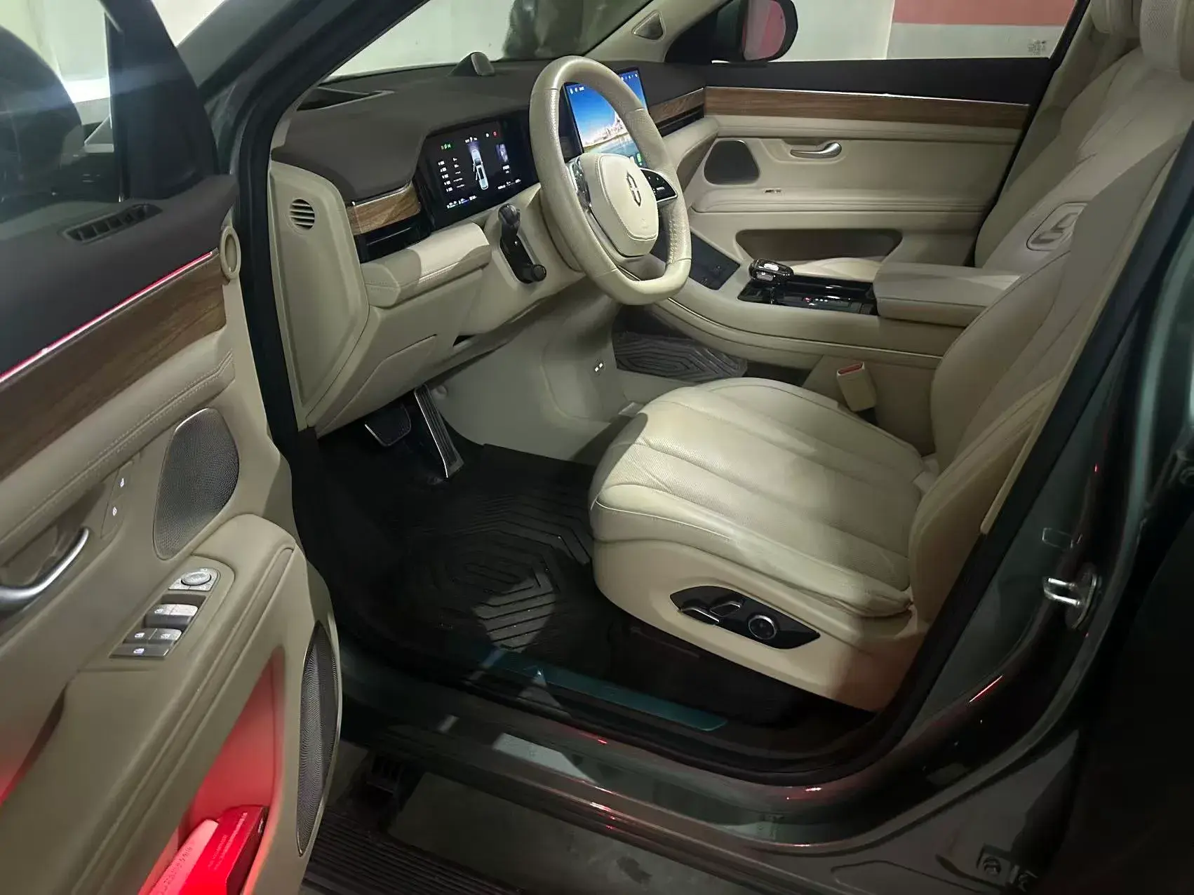 2024 HIMA AITO thumbnail 3