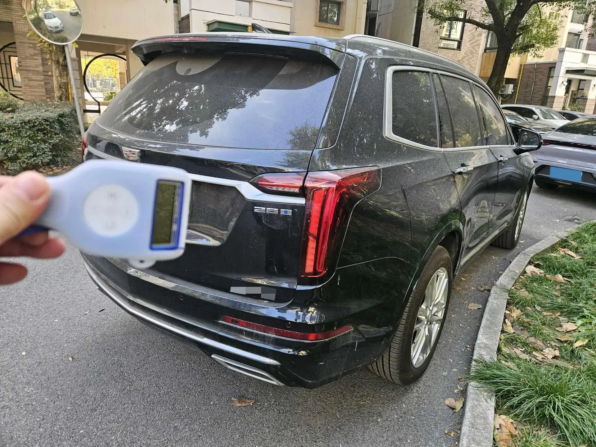 2022 CADILLAC XT6 thumbnail 3
