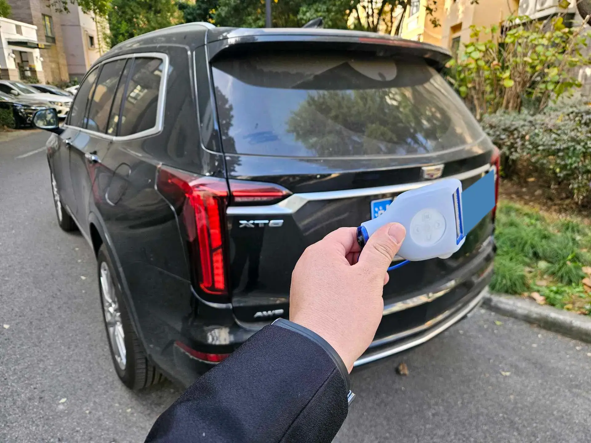 2022 CADILLAC XT6 thumbnail 2