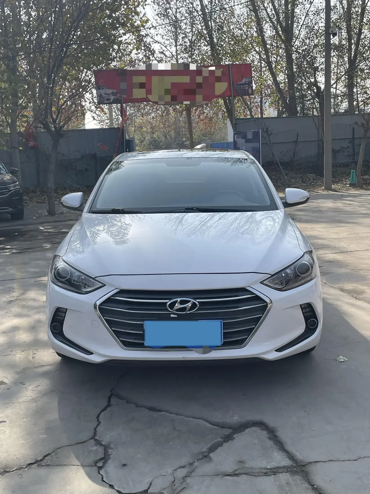 2018 HYUNDAI ELANTRA thumbnail 2