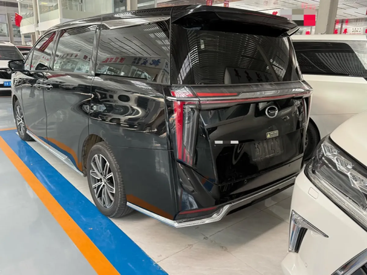 2023 GAC Trumpchi M8 2.0T 252HP L4 8AT,autocango,china used car exporter,china ev exporter,chinese used car exporter,chinese used ev exporter