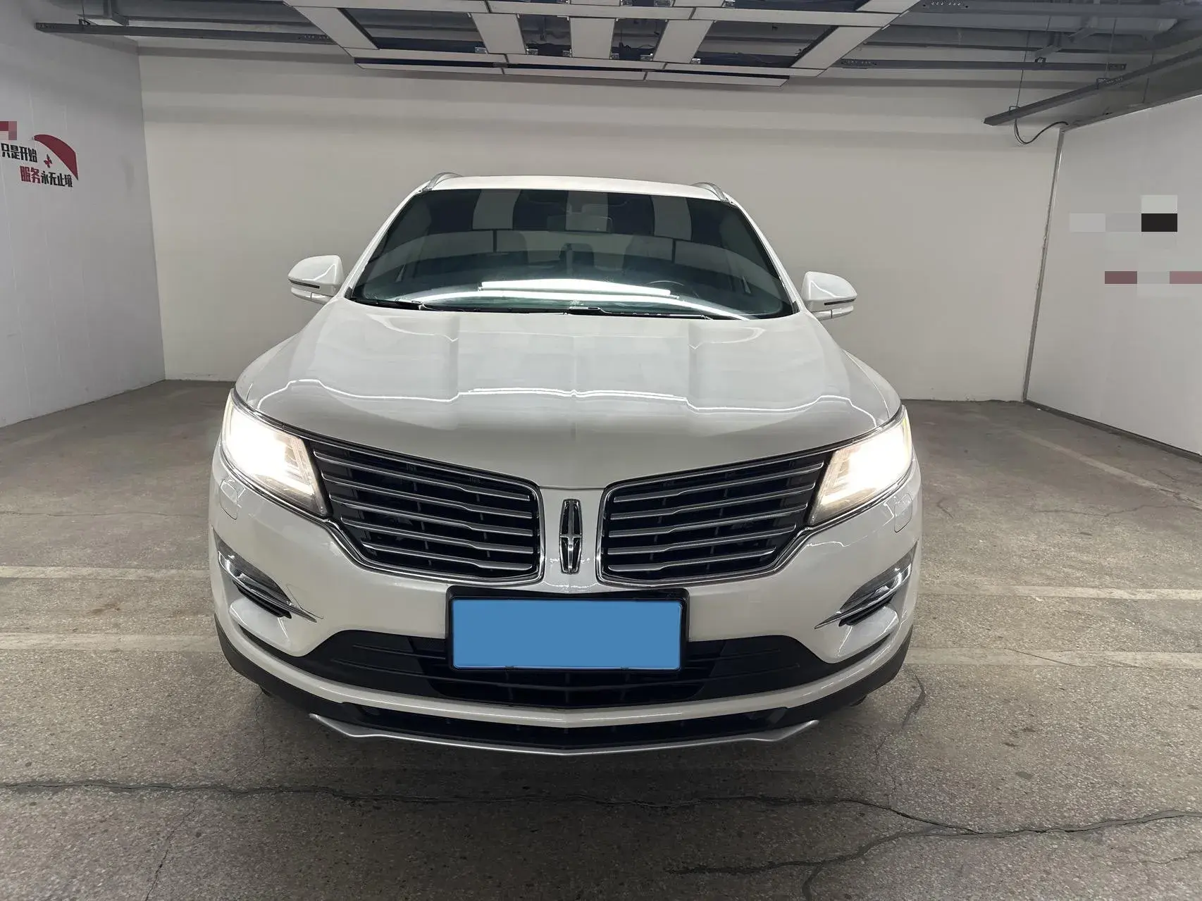 2018 LINCOLN MKC thumbnail 2