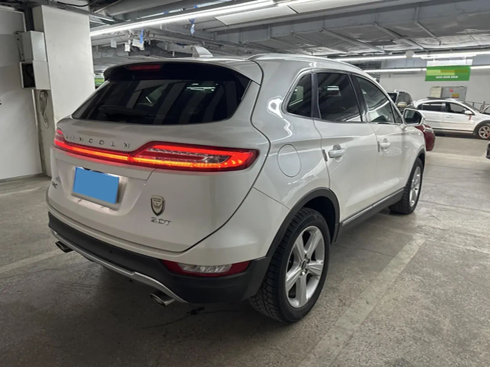 2018 LINCOLN MKC thumbnail 4