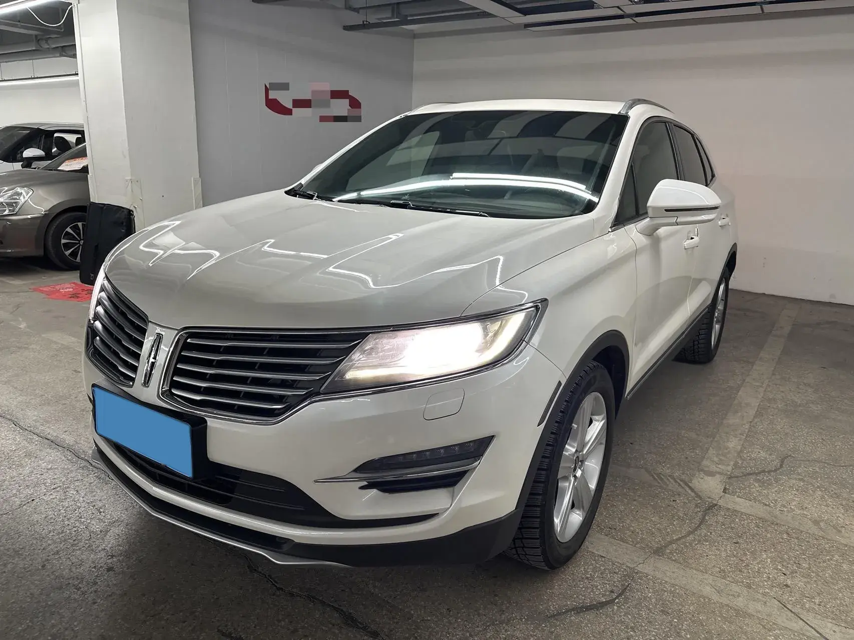 2018 LINCOLN MKC view 1