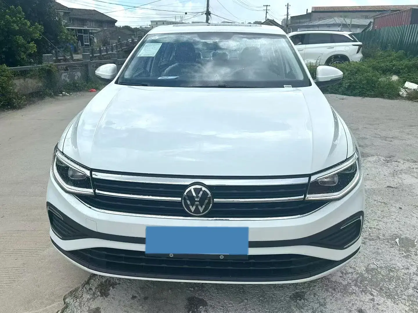 2025 VOLKSWAGEN BORA thumbnail 2