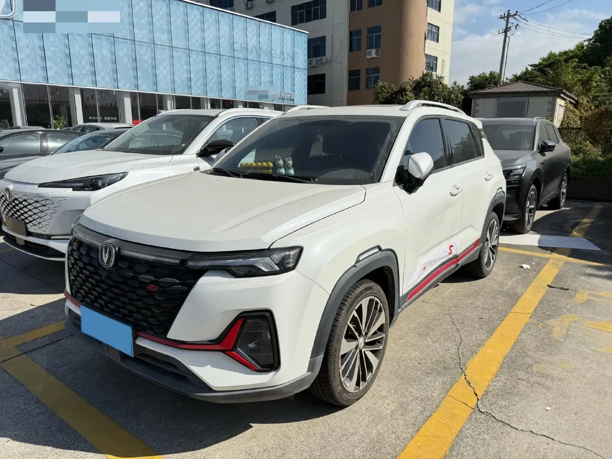 2021 ChangAn CS35 Plus 1.4T 160HP L4 7DCT,autocango,china used car exporter,china ev exporter,chinese used car exporter,chinese used ev exporter