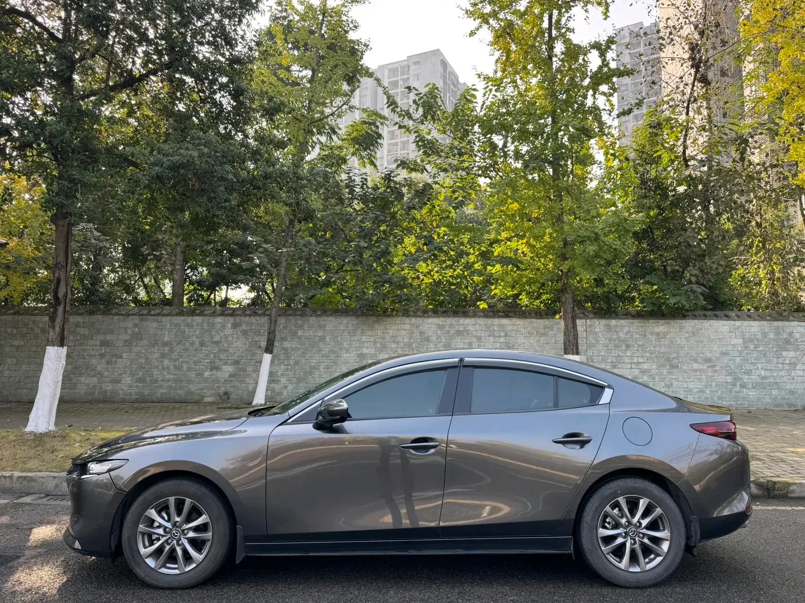2021 MAZDA 3 thumbnail 3