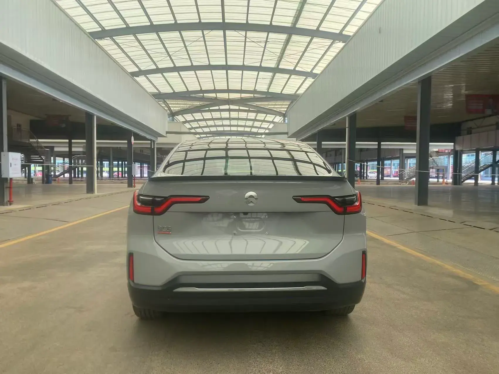 2020 NIO ES6 thumbnail 4