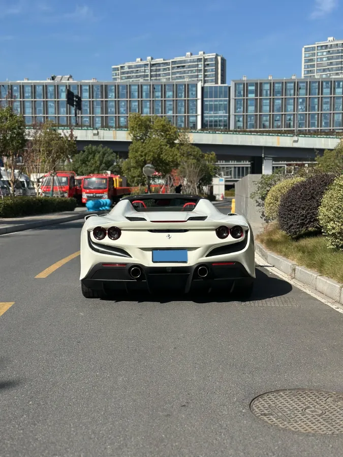 2020 Ferrari F8 3.9T 720HP V8 7DCT,autocango,china used car exporter,china ev exporter,chinese used car exporter,chinese used ev exporter