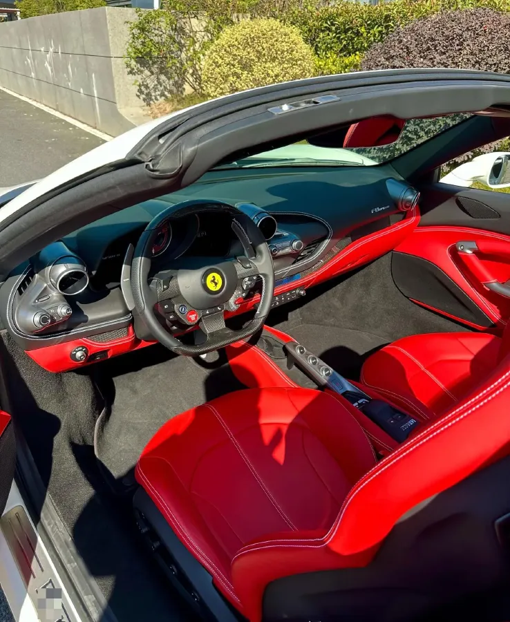 2020 Ferrari F8 3.9T 720HP V8 7DCT,autocango,china used car exporter,china ev exporter,chinese used car exporter,chinese used ev exporter