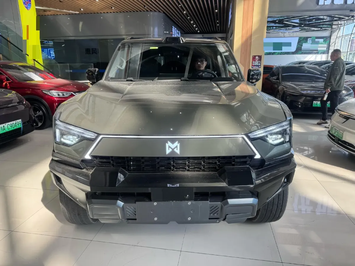 2025 M Hero WarriorM817 1.5T 197HP L4 2DHT PHEV,autocango,china used car exporter,china ev exporter,chinese used car exporter,chinese used ev exporter