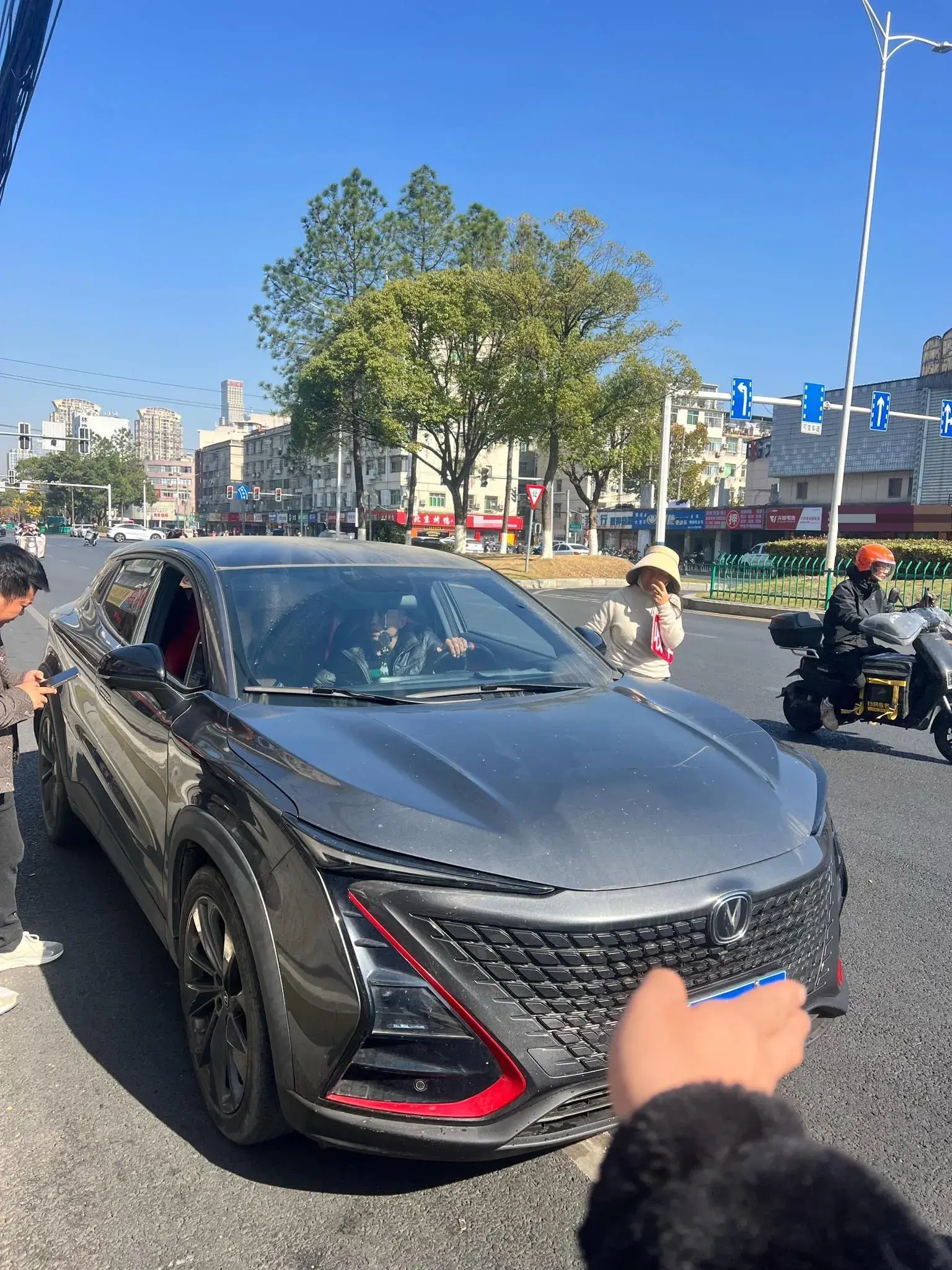 2020 CHANGAN UNI-T thumbnail 2