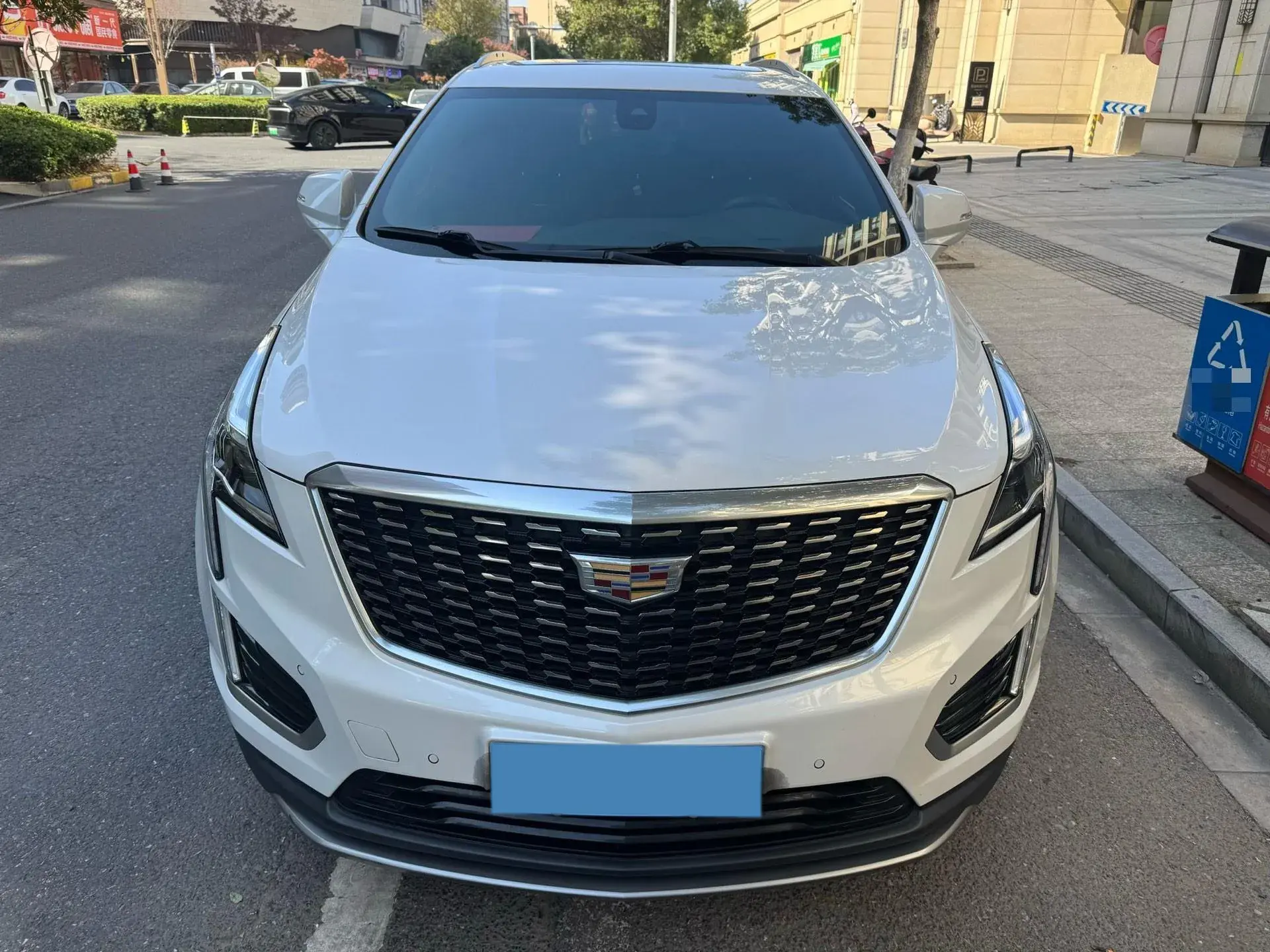 2021 CADILLAC XT5 thumbnail 2