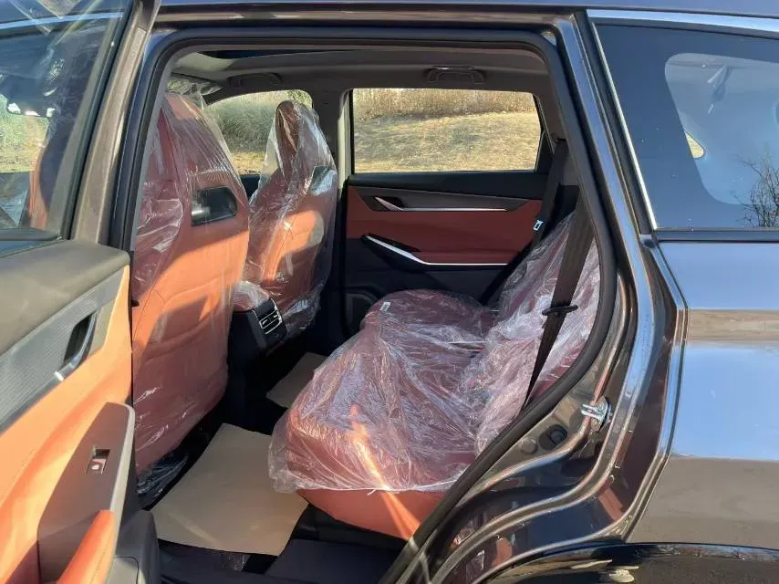 2026 ChangAn CS75 Plus 1.5T 192HP L4 8AT,autocango,china used car exporter,china ev exporter,chinese used car exporter,chinese used ev exporter