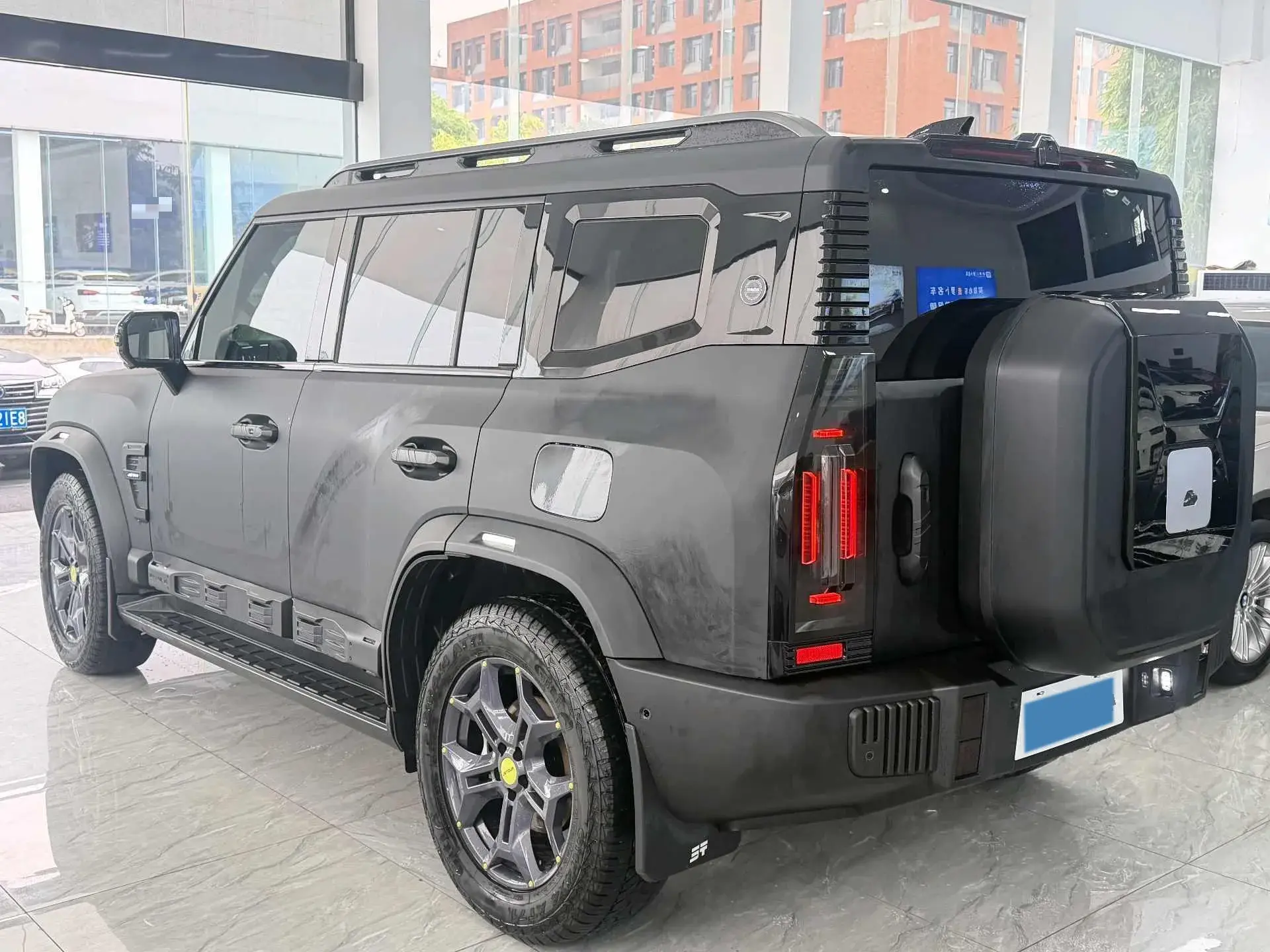 2023 JETOUR TRAVELLER thumbnail 4