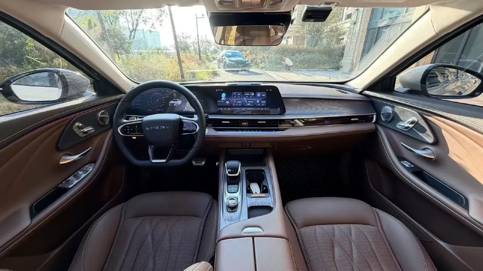 2023 Chery Arrizo 8 2.0T 254HP L4 7DCT,autocango,china used car exporter,china ev exporter,chinese used car exporter,chinese used ev exporter