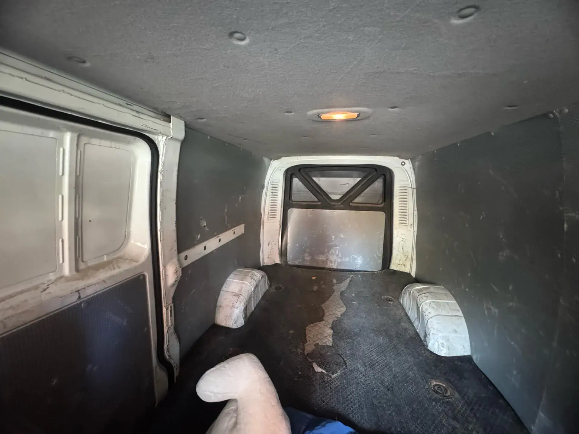 2021 MAXUS EV30 thumbnail 3