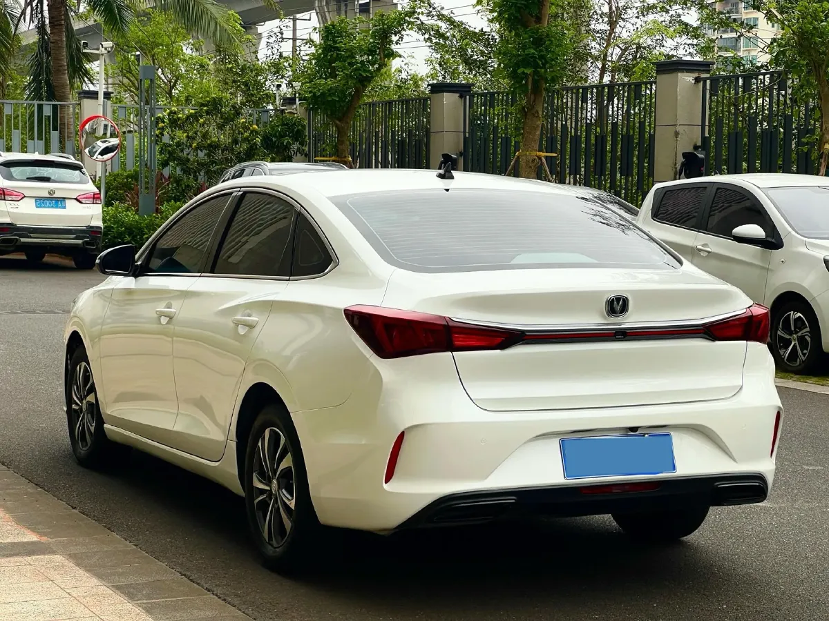 2020 ChangAn Eado 1.4T 158HP L4 7DCT,autocango,china used car exporter,china ev exporter,chinese used car exporter,chinese used ev exporter