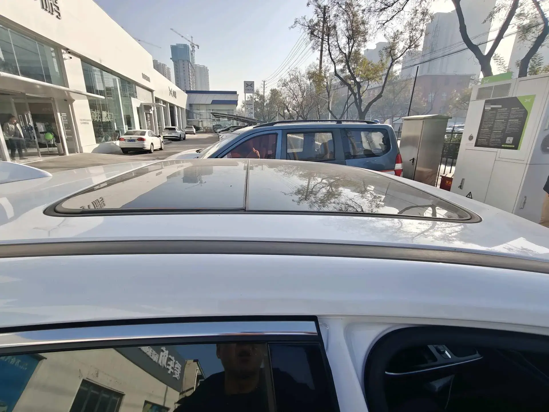 2019 AION S thumbnail 4