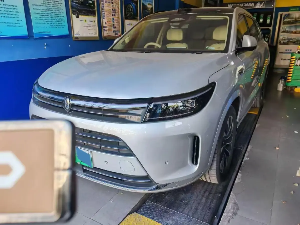 2024 HIMA AITO M7 1.5T 152HP L4 REEV 40KWH