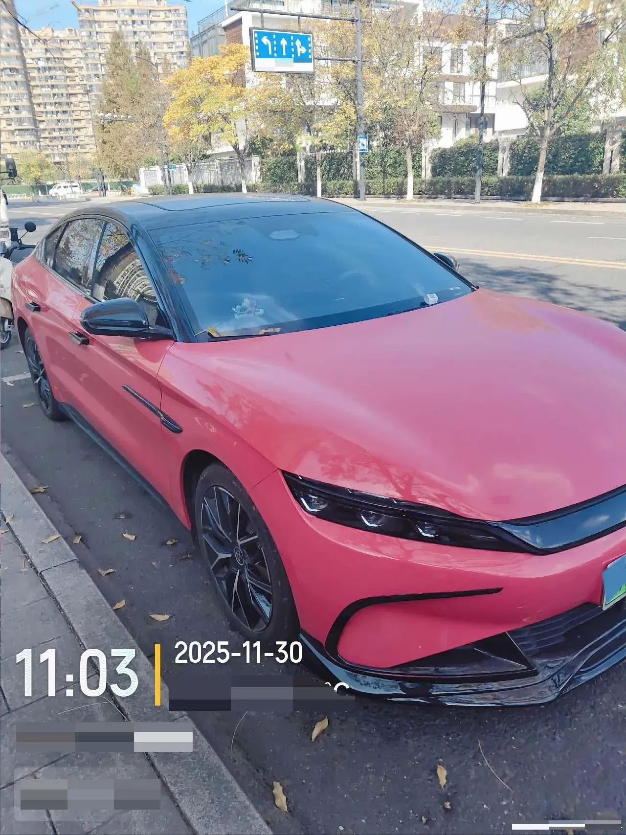 2024 BYD HAN thumbnail 3