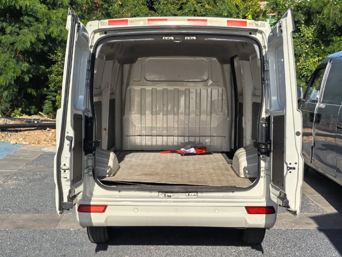 2020 KingLong LongYao 8 BEV 41.86KWH,autocango,china used car exporter,china ev exporter,chinese used car exporter,chinese used ev exporter