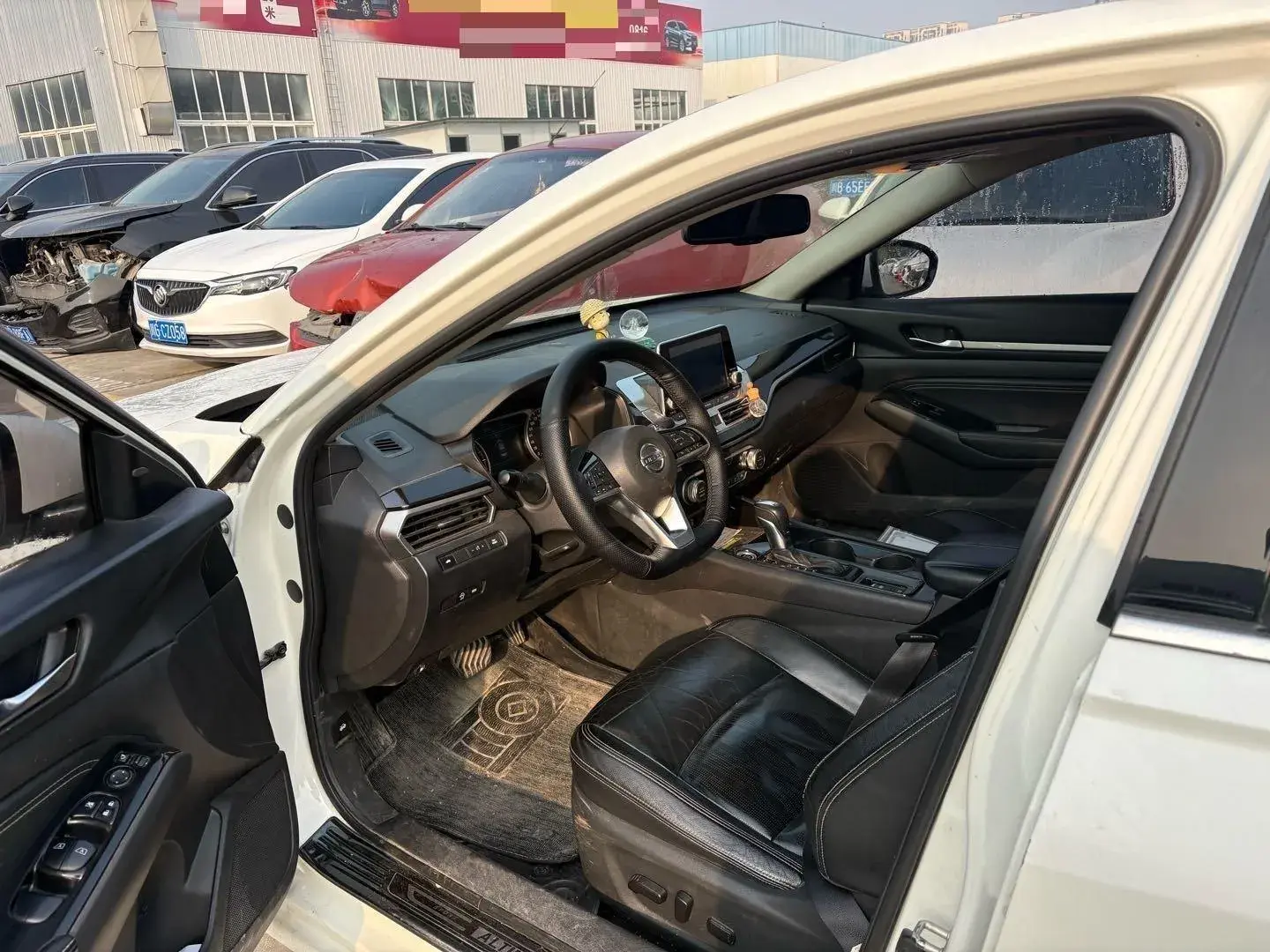 2019 NISSAN TEANA thumbnail 2