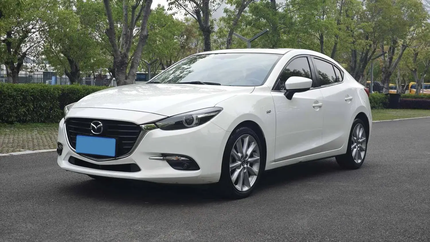 2017 MAZDA 3 view 1