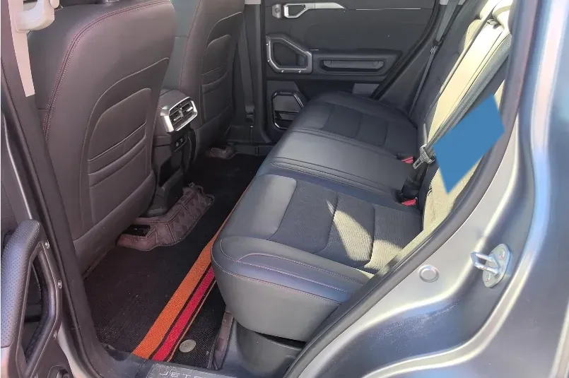 2023 Jetour Traveller 2.0T 254HP L4 8AT,autocango,china used car exporter,china ev exporter,chinese used car exporter,chinese used ev exporter