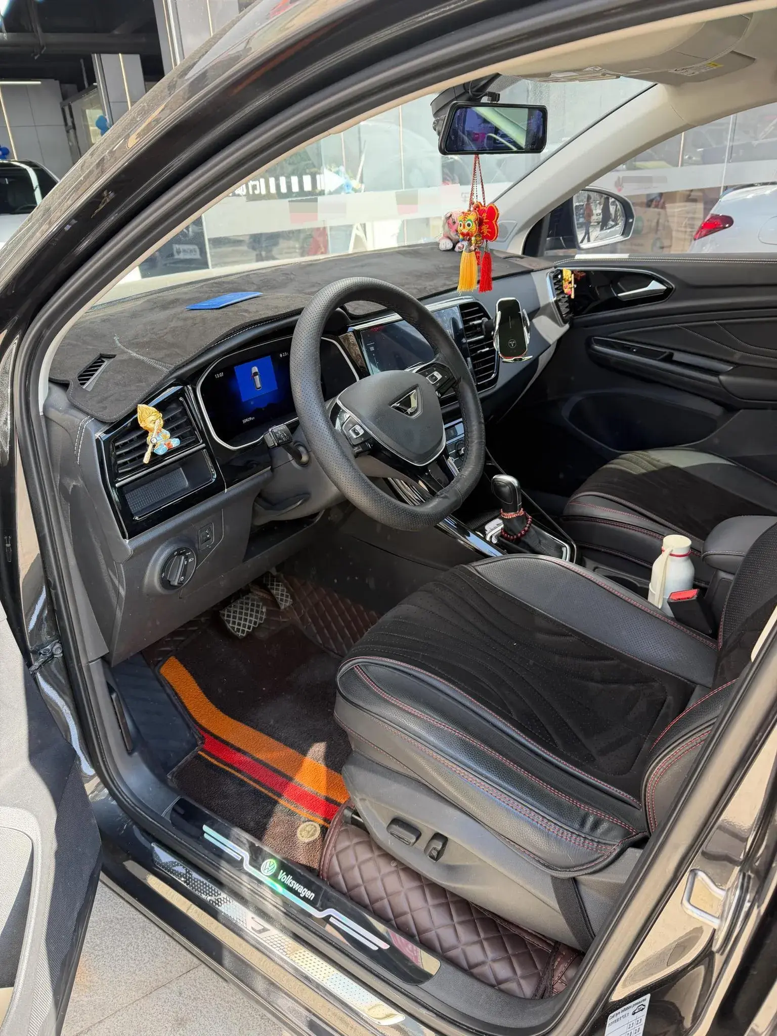 2022 JETTA VS7 thumbnail 2