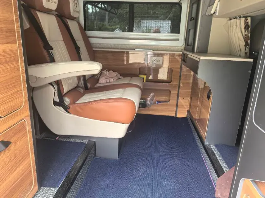 2024 ChangAn Hunter 2.0T 190HP L4 REEV 31.18KWH,autocango,china used car exporter,china ev exporter,chinese used car exporter,chinese used ev exporter