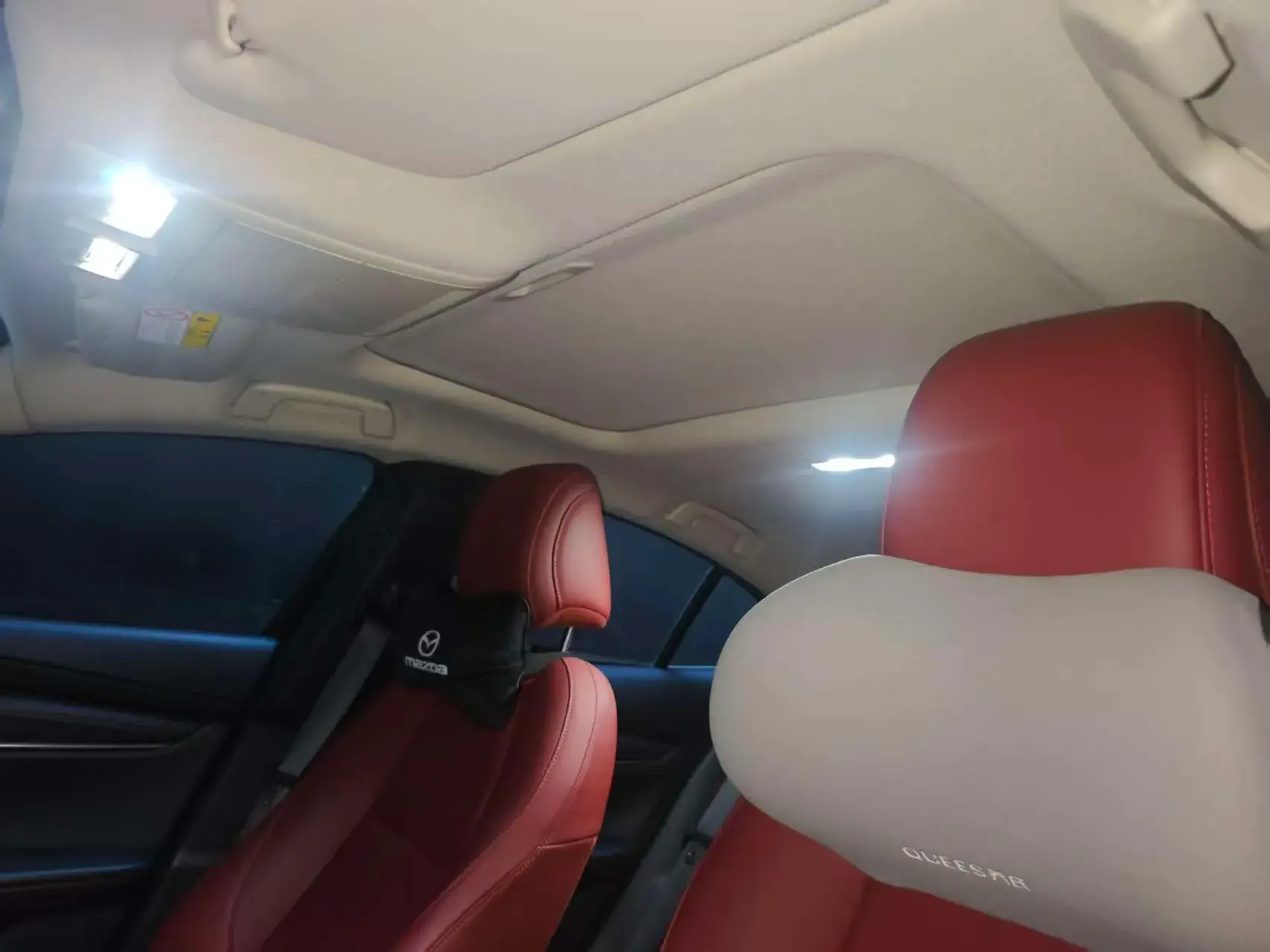 2022 MAZDA 3 thumbnail 2